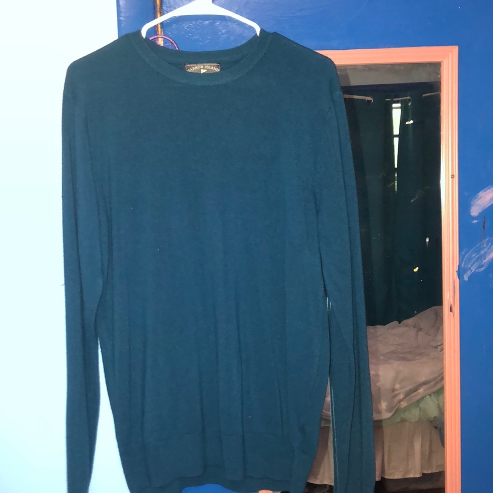 oversized blue sweater